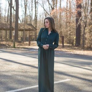 Gorgeous lightweight maxi dress with pearl buttons